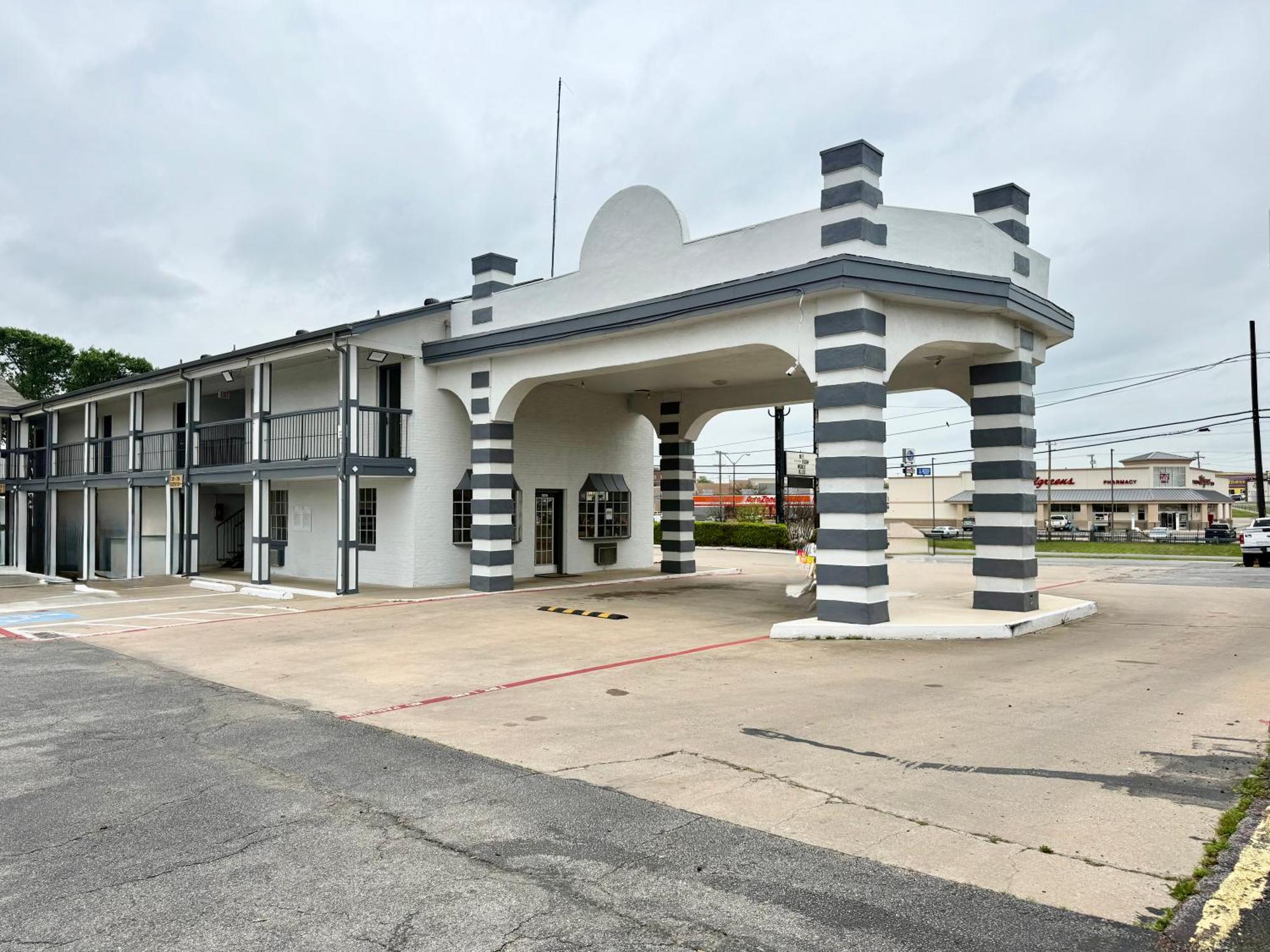 Sherman Inn מראה חיצוני תמונה