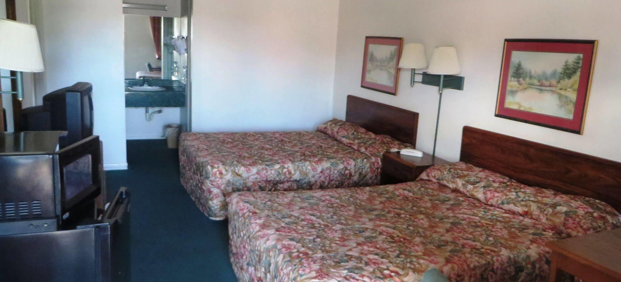 Sherman Inn מראה חיצוני תמונה
