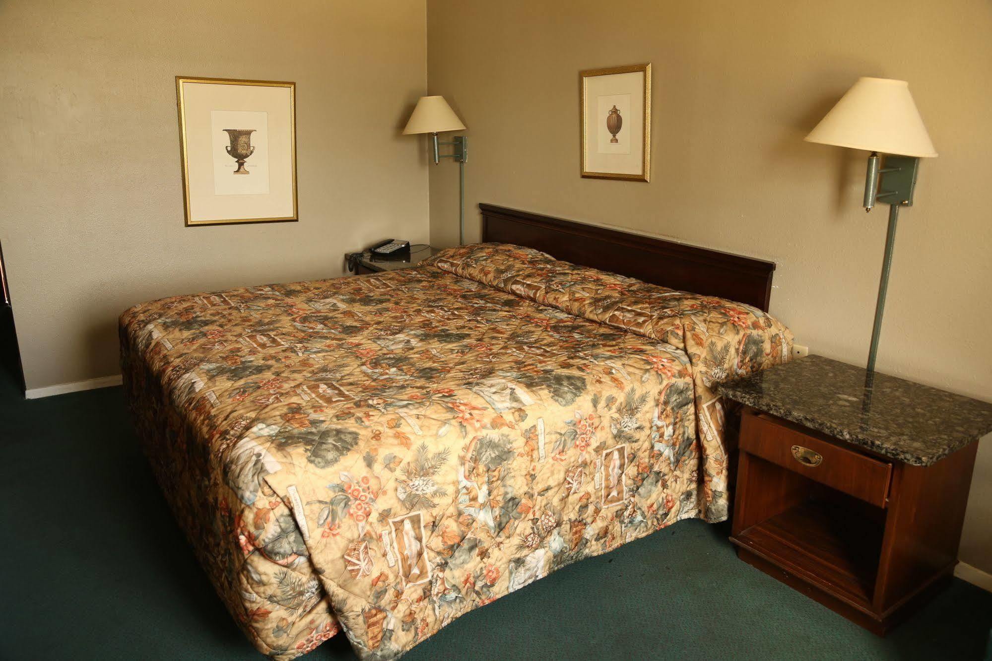 Sherman Inn מראה חיצוני תמונה